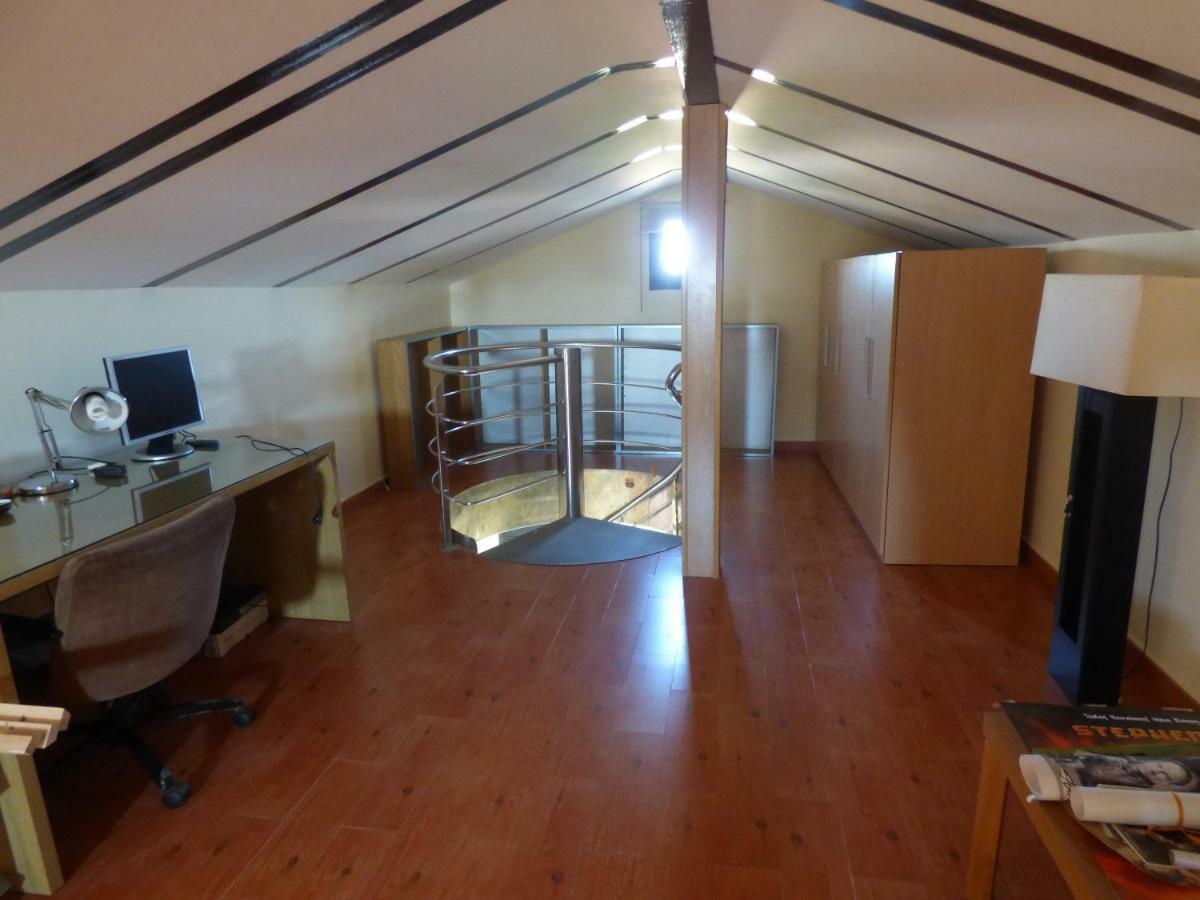 Chalet moderno con PISCINA en Calafell Extérieur photo